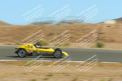 media/Jun-01-2025-CalClub SCCA (Sun) [[eae223c5dd]]/Group 3/Qualifying/